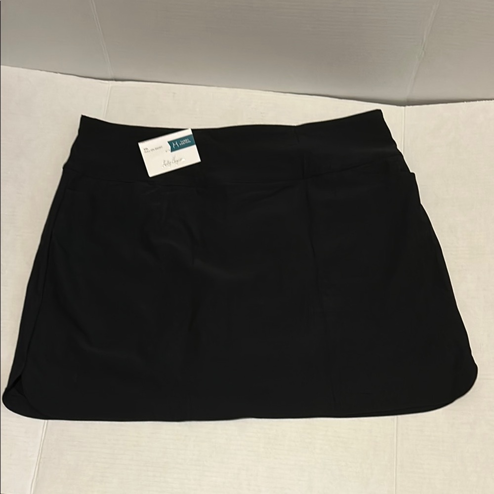 Lady Hagen XXL Black Skort with Tummy Control. Have tag, never worn.🖤
